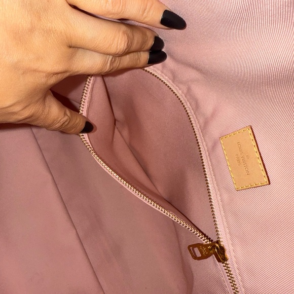 Authentic Louis Vuitton Graceful MM Tote Bellarina – Excellent Condition - Picture 8 of 13